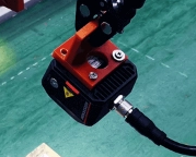 ?？抵悄茏x碼器MV-ID3016PM-15S-WBN適用于汽車電子，曲軸，芯片表面打碼等行業