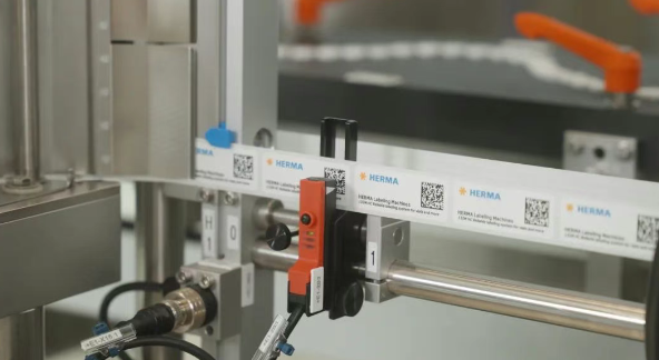 高速產(chǎn)線與高合規(guī)標(biāo)準(zhǔn)下的多重壓力.png 高速產(chǎn)線與高合規(guī)標(biāo)準(zhǔn)下的多重壓力.png